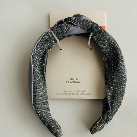 New Glamsquad Silver and Silver Glitter Pleated Knot Fabric Headband Knot GSQ - Picture 12 of 12